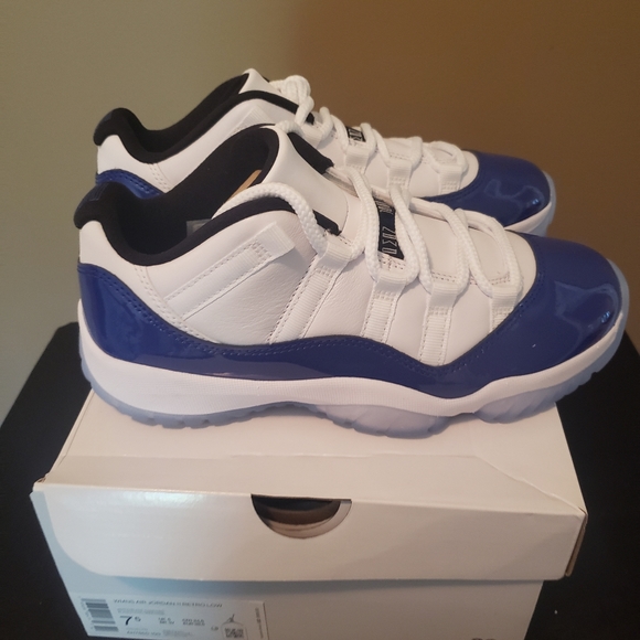 Jordan Shoes - Brand new women Jordan retro 11s size 7.5